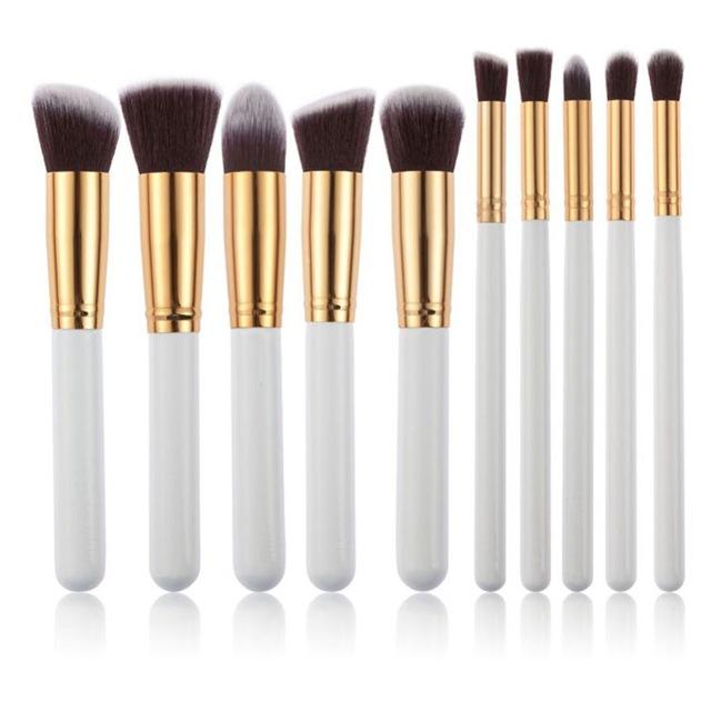 2017Superior Professional Soft Cosmetic Make up Brush Set Woman's Toiletry Kit Beauty Makeup Brushes Kabuki Blush Brush borstels