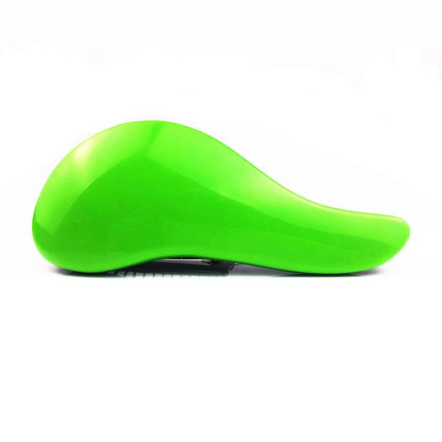 Brand New 1PC 15CM Eyecatching Hair Care Styling Hair Comb Beauty Healthy Styling Care Hair Comb Shower Massager Detangle Brush